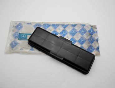 0005451403 Cover for car fuse box W114 W115