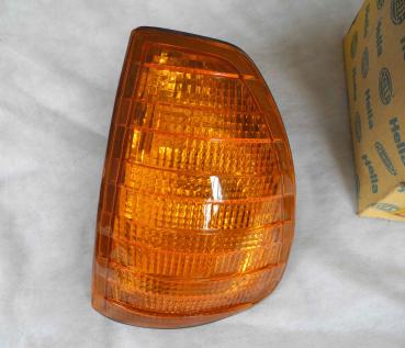 Preview: 0008200421 Blinkleuchte vorne links Hella W123