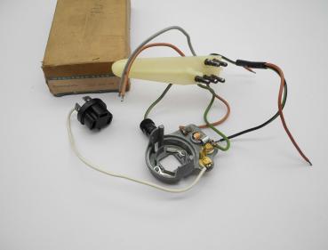 0008260311 Lampenträger Halogen /8
