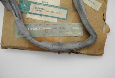 Preview: 0008268380 Seal right turn signal W107