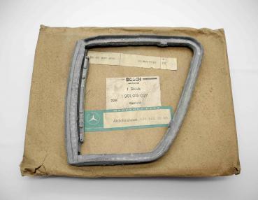 0008269080 Dichtung Blinker links W116