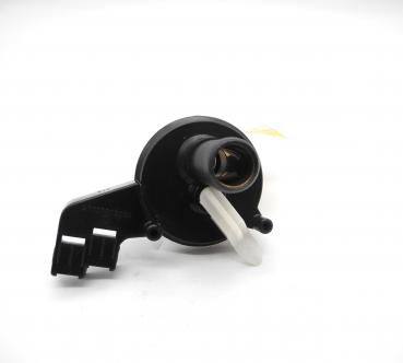 0008303084 Heater valve