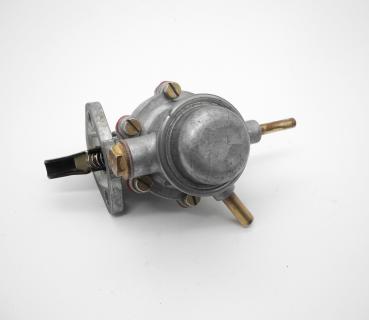 0010914801 Kraftstoffpumpe Pierburg M115 M180 M121