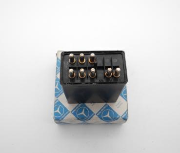 0015459005 Fuel pump shut-off relay M102