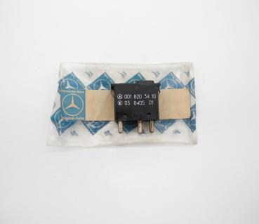 Preview: 0018203410 Kippschalter Scheibenwischer Heck W123