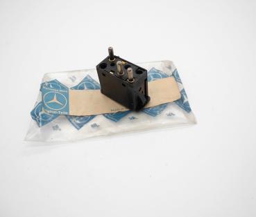 Preview: 0018203410 Kippschalter Scheibenwischer Heck W123