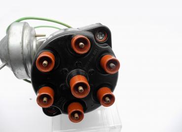 0021585301 Ignition distributor M110