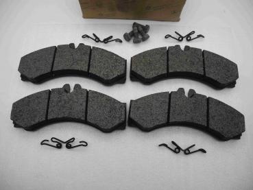 Preview: 0024204120 Satz Bremsklötze Sprinter Vario