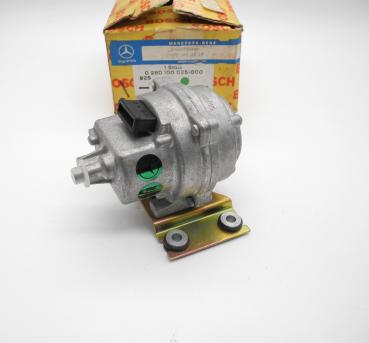 Preview: 0025422217 Druckfühler W114 250CE