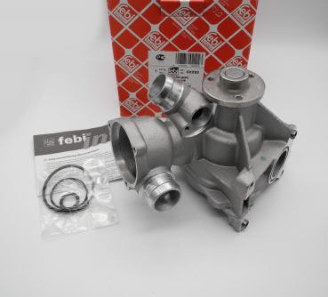 1032003701 Water pump M103