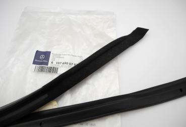 Preview: 1076900797 Pad on the left side of the A-pillar R107