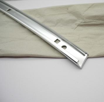 Preview: 1077251465 Chrome trim strip
