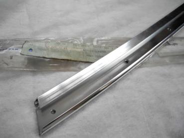 Preview: 1077252065 Abdichtschiene rechts W107 SLC