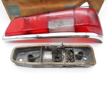 1108201464 Rückleuchte rechts W110