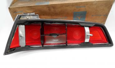 Preview: 1108201464 Rückleuchte rechts W110