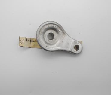 1113510240 Lasche Querstrebe an Träger Hinterachse