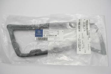 Preview: 1138260158 Left taillight seal W113