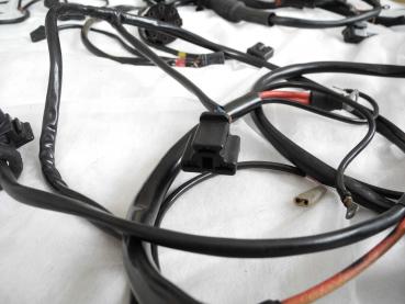 1145400605 Hauptleitungssatz W114