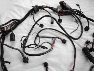 Preview: 1145400605 Hauptleitungssatz W114