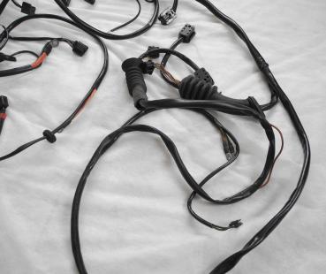 Preview: 1145400605 Hauptleitungssatz W114