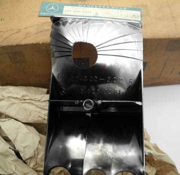 Preview: 1158260281 Right reflector for taillight W114 W115