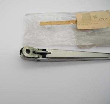 Preview: 1168202544 Left wiper arm Bosch W116