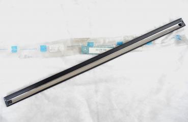 1236981380 Trim strip at the bottom on rear doors