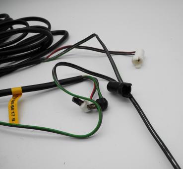 Preview: 1238206617 Kabelsatz Hecklautsprecher