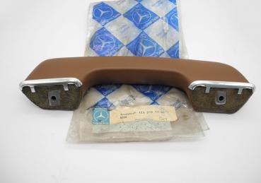 Preview: 1239701101 8209 Armlehne links Tabak Fahrertür