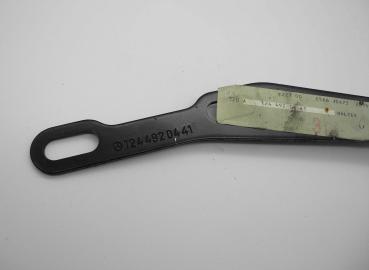 1244920441 Front exhaust mount on transmission