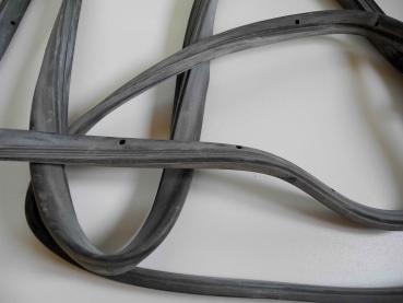 1247200878 Front right door seal