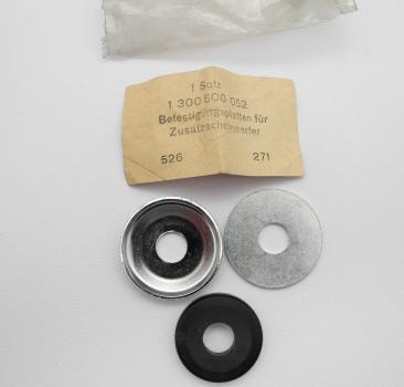Preview: 1300500052 Set of mounting plates for auxiliary headlights