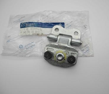 1407200537 Front door hinge W140