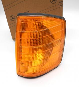 2018260043 Blinkleuchte vorne links
