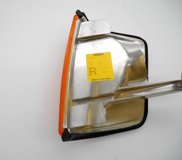 Preview: 2018260143 Blinkleuchte vorne rechts Bosch W201