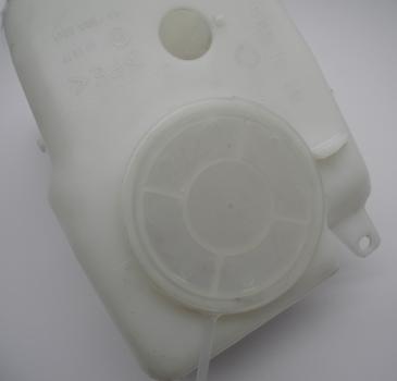 Preview: 2018691020 Windschield washer fluid tank W201