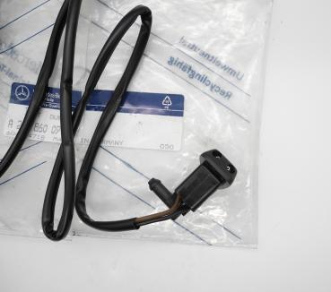2028600947 Scheibenwaschdüse links beheizt