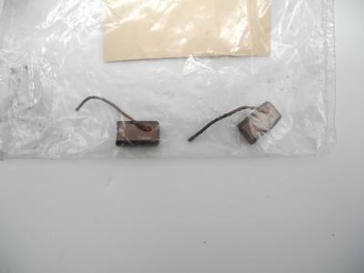 0001545514 Kohlebürstensatz Lichtmaschine Bosch