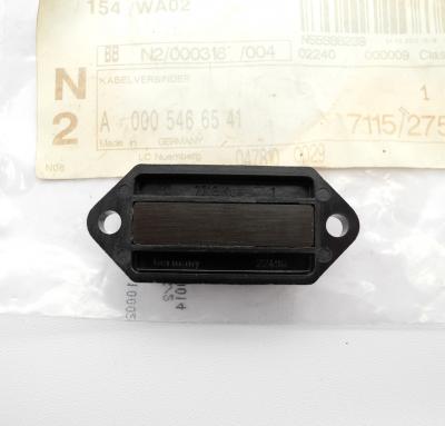 0005466541 3-pin cable connector