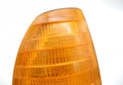 0008200521 Blinker lamp front right Hella
