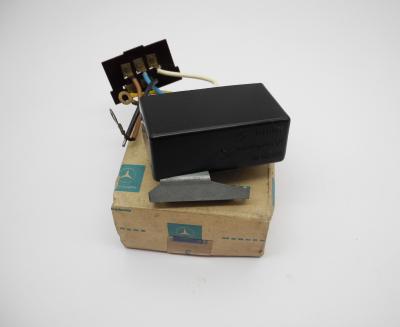 0008201510 Impulsgeber Wischermotor /8