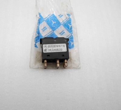 0008205710 Rear windshield washer switch W123