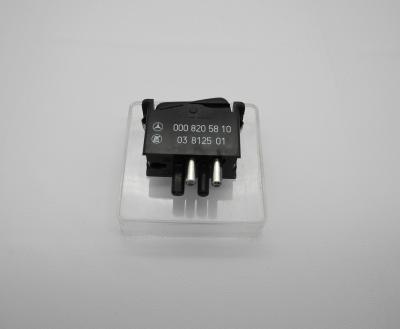 0008205810 Interior light switch