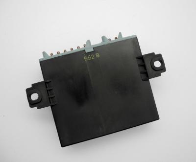 0008220703 Temperature control module R107 W126