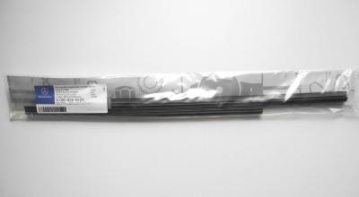 0008241027 Satz Wischergummi 330mm