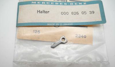 0008260539 Halter Höhenverstellung Scheinwerfer