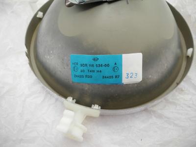 0008267778 Left reflector Hella H4 W123