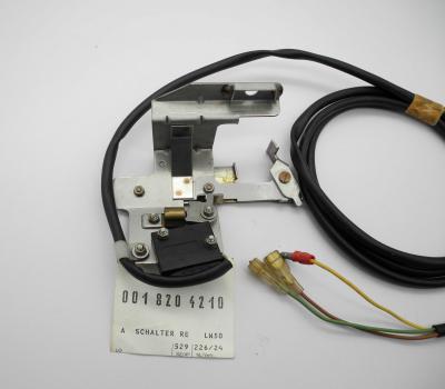 0018204210 Schalter Diebstahl-Warnanlage W126