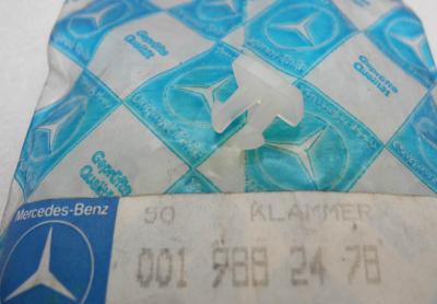 0019882475 Befestigungsclip Türdichtung