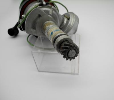 0021585301 Ignition distributor M110